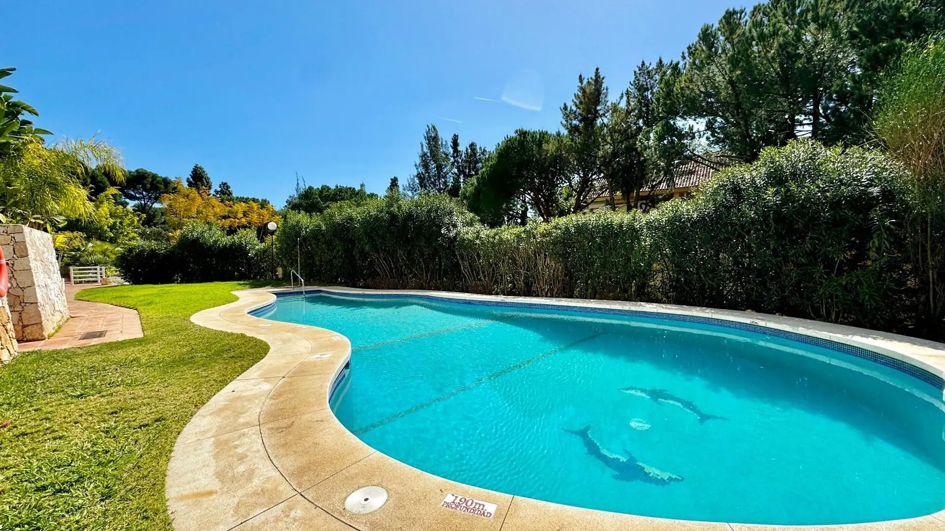 Rio Real Golf Marbella - Eaw Homes 0*,